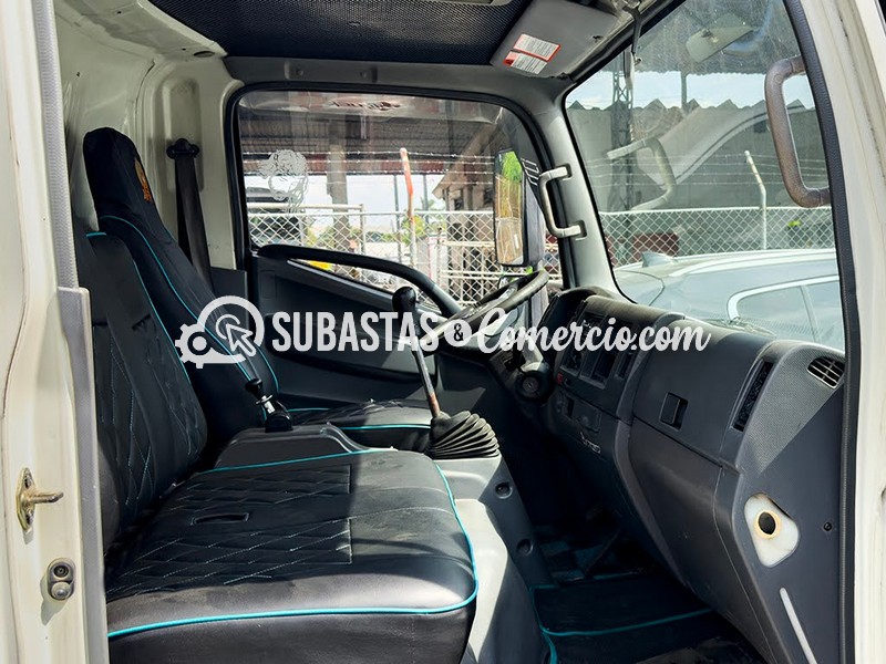 7.Interior Carro.JPG
